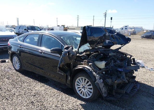 2013 FORD Fusion