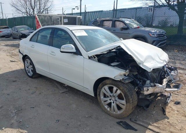 2008 MERCEDES-BENZ C-Class