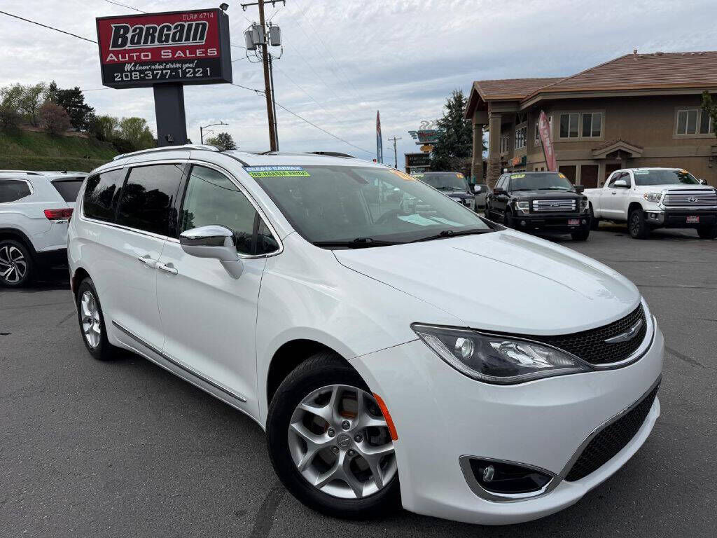2020 CHRYSLER Pacifica