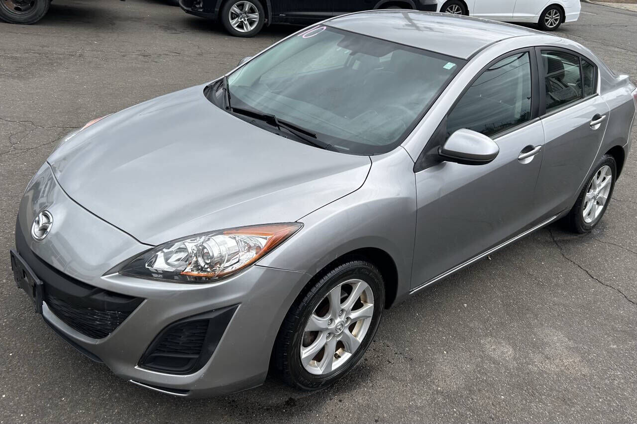 2010 MAZDA Mazda3