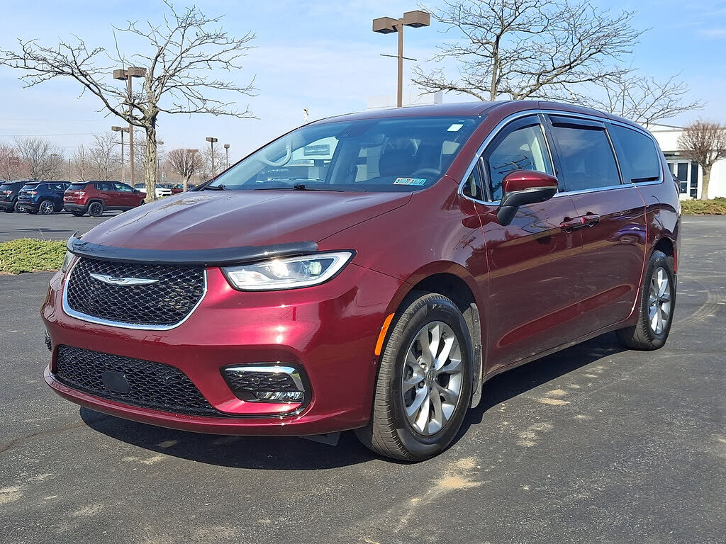 2023 CHRYSLER Pacifica