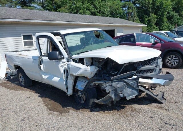 2004 CHEVROLET Silverado