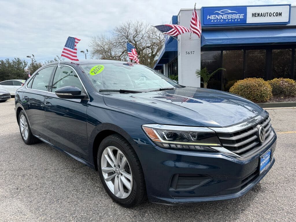 2020 VOLKSWAGEN Passat