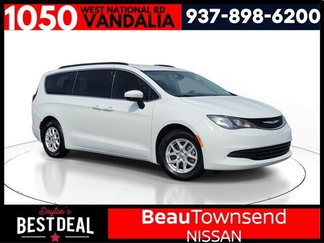 2020 CHRYSLER Voyager