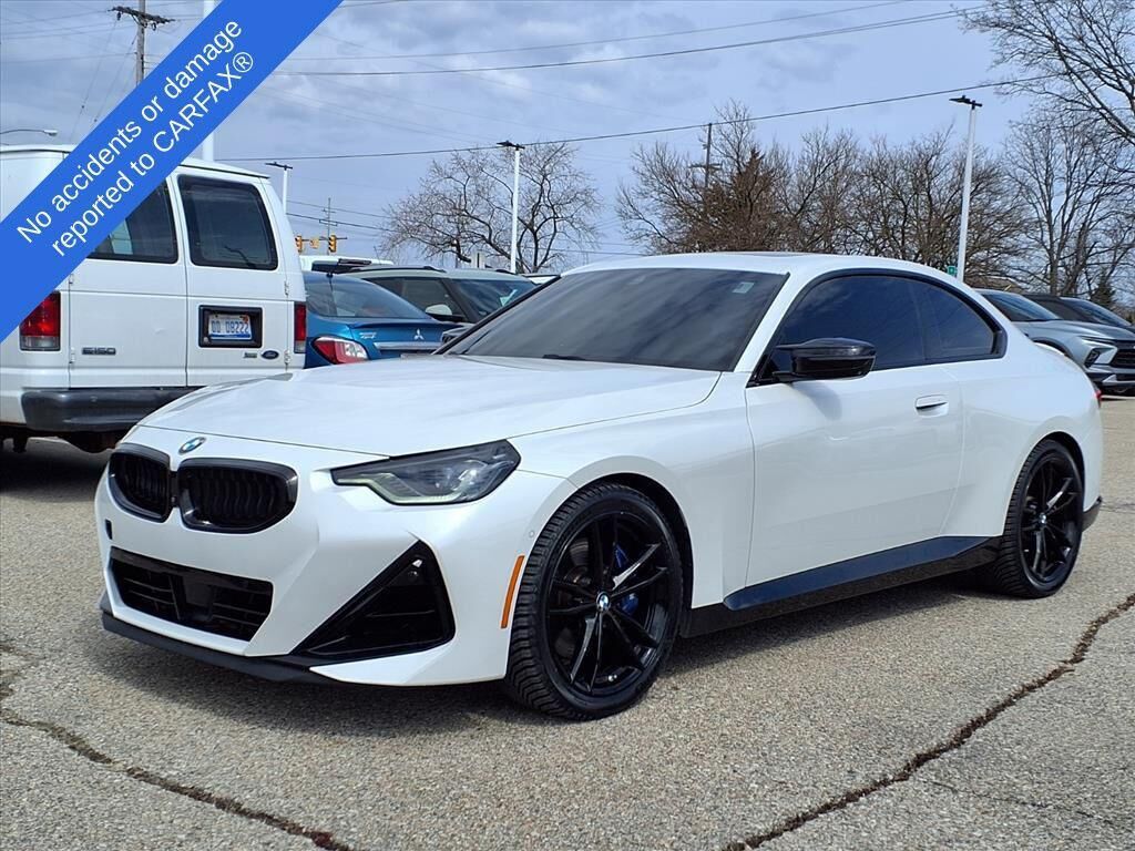 2022 BMW M2