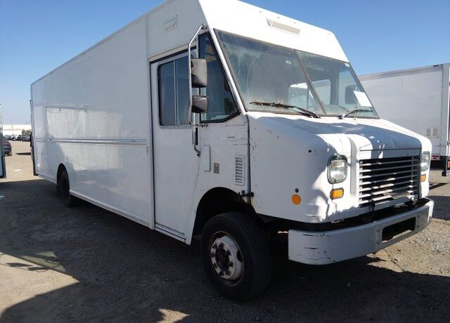 2012 WORKHORSE W62