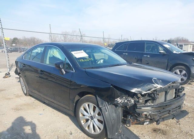 2015 SUBARU Legacy