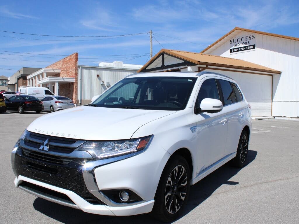 2018 MITSUBISHI Outlander