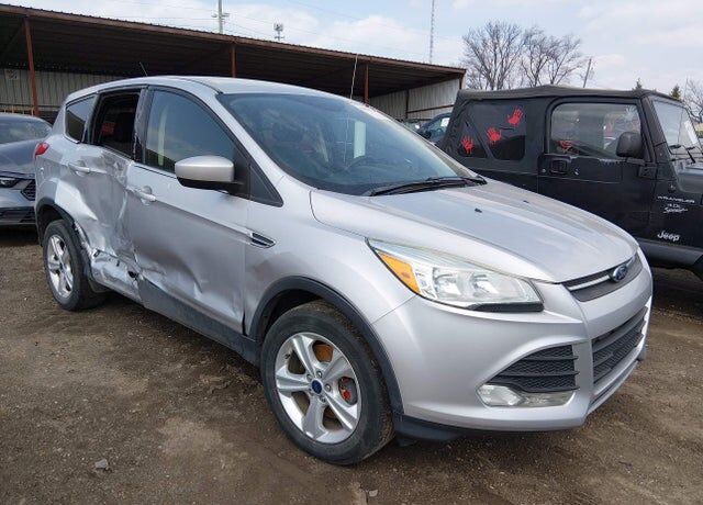 2016 FORD Escape