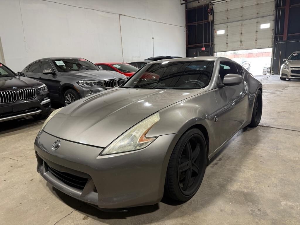 2009 NISSAN 370Z