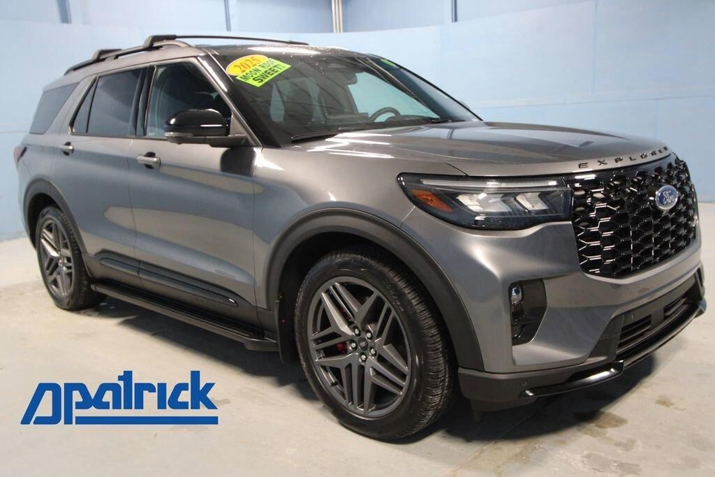 2025 FORD Explorer