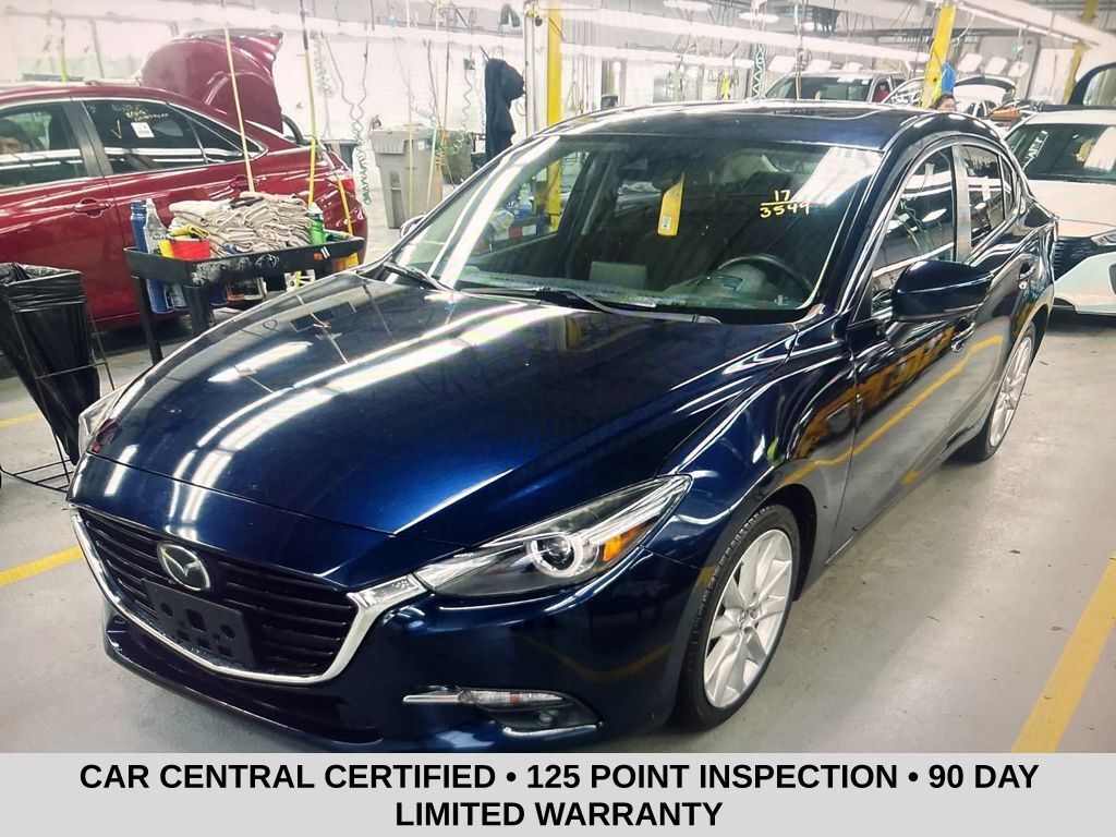 2017 MAZDA Mazda3