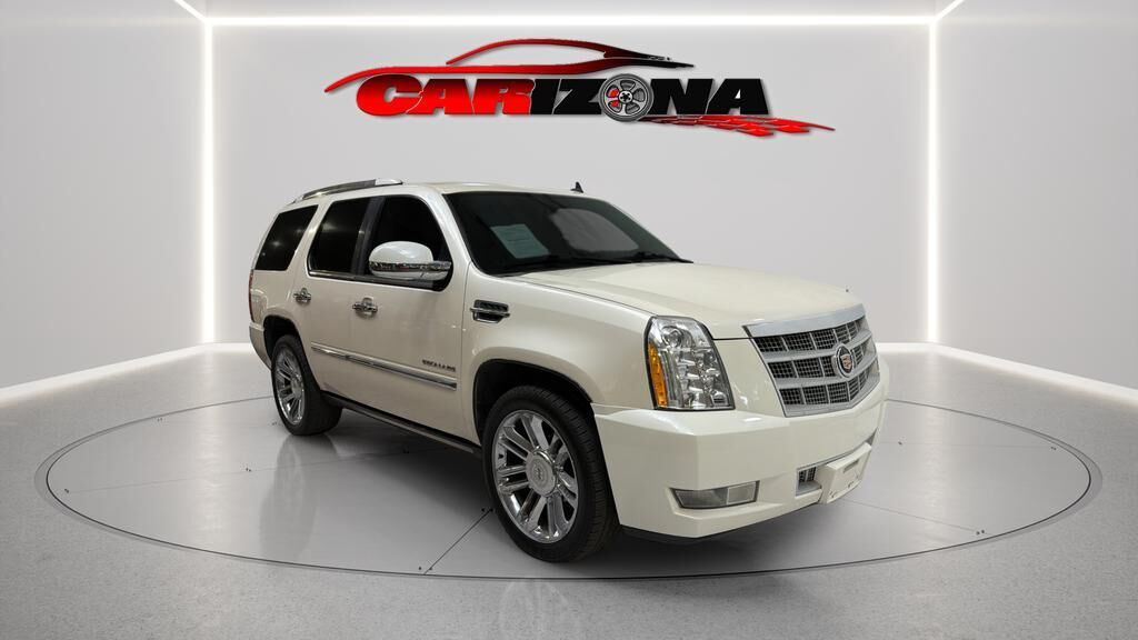 2013 CADILLAC Escalade