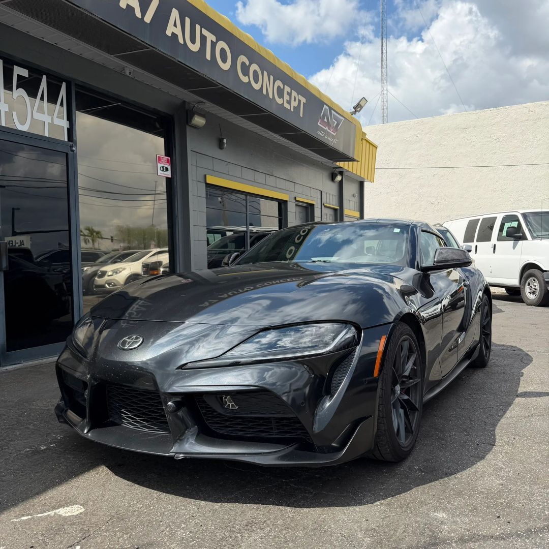 2023 TOYOTA Supra
