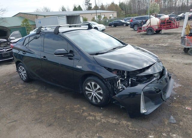 2020 TOYOTA Prius