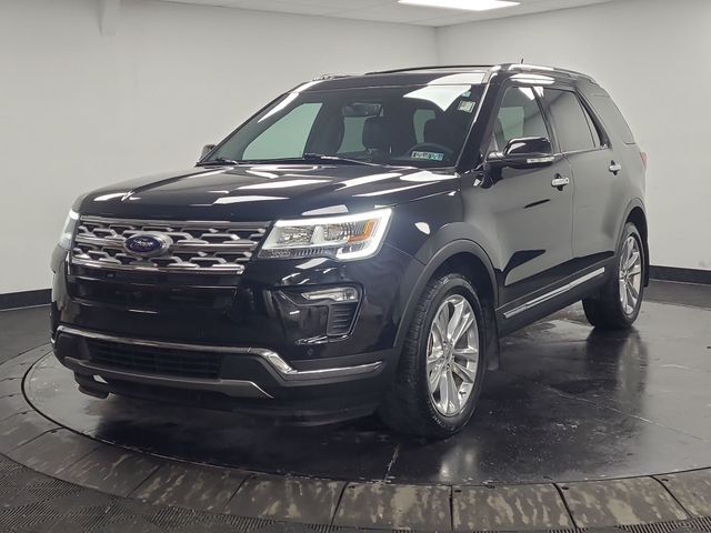 2019 FORD Explorer