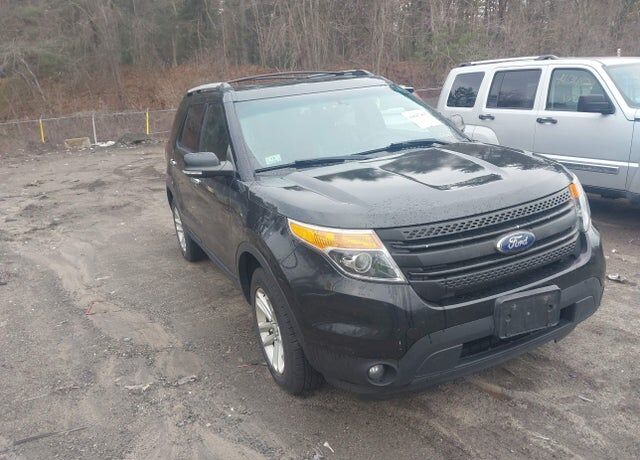 2014 FORD Explorer