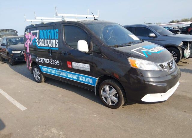 2014 NISSAN NV200