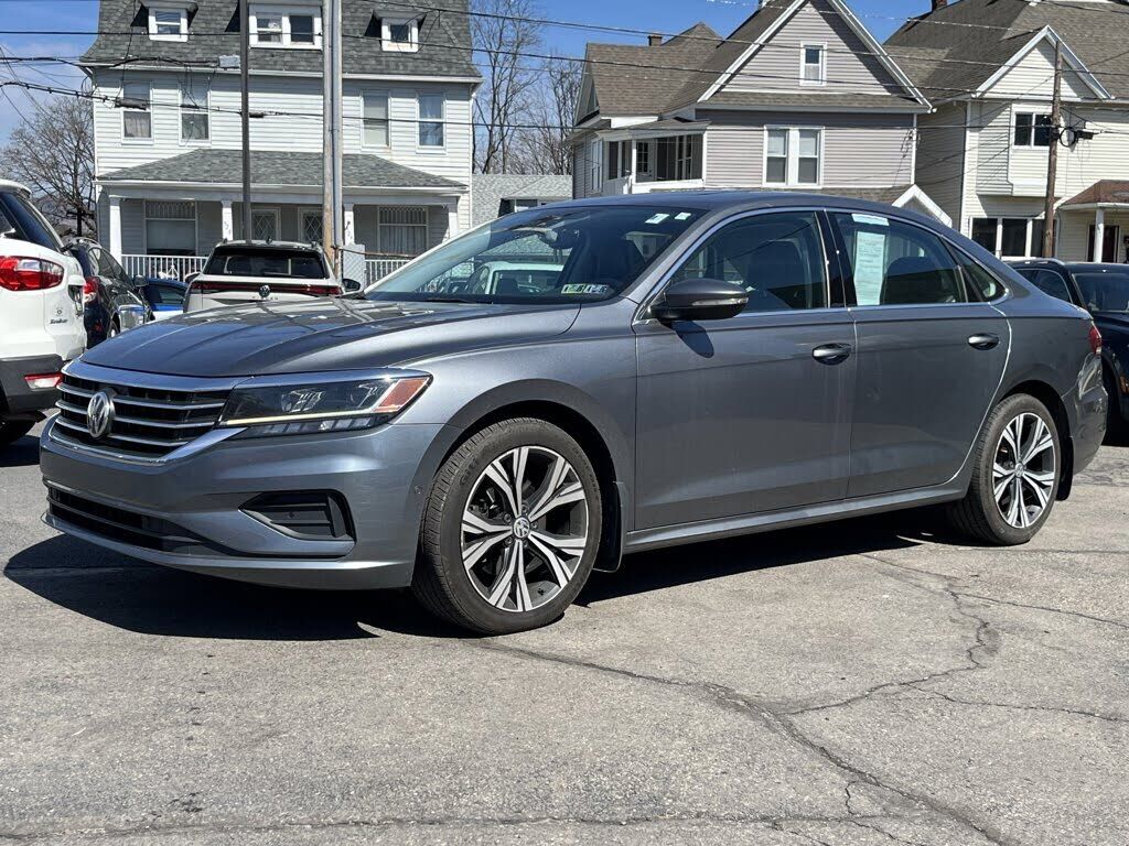 2020 VOLKSWAGEN Passat