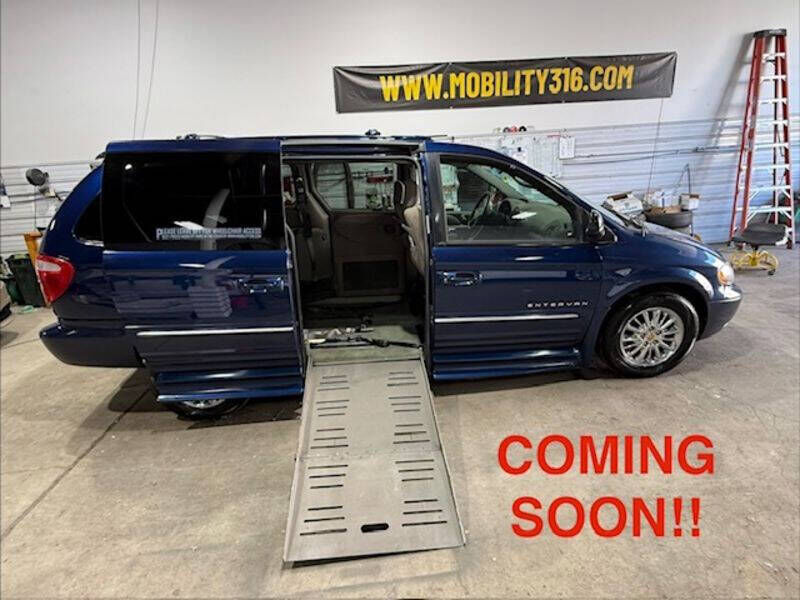 2001 CHRYSLER Town and Country