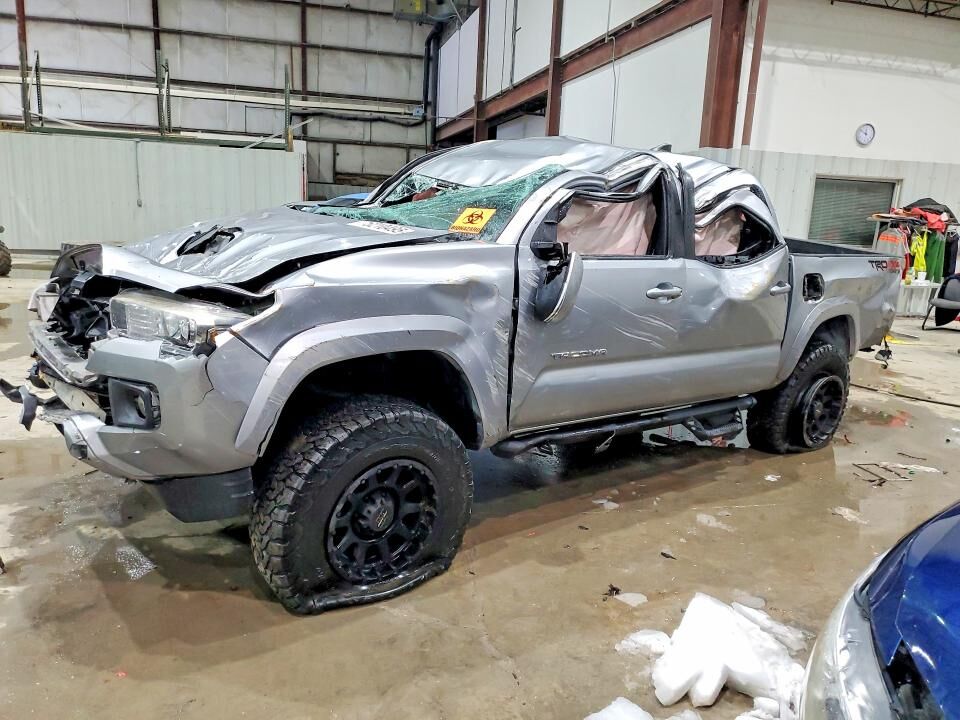 2017 TOYOTA Tacoma