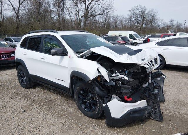 2020 JEEP Cherokee