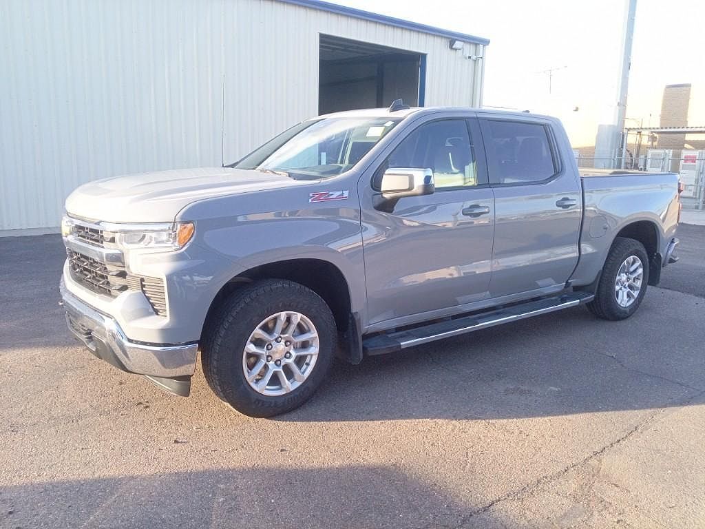 2024 CHEVROLET Silverado