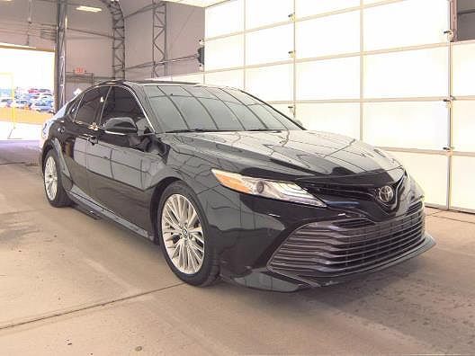 2018 TOYOTA Camry