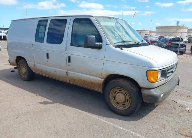 2004 FORD E-150