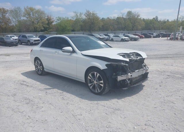 2016 MERCEDES-BENZ C-Class