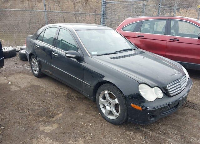 2006 MERCEDES-BENZ C-Class