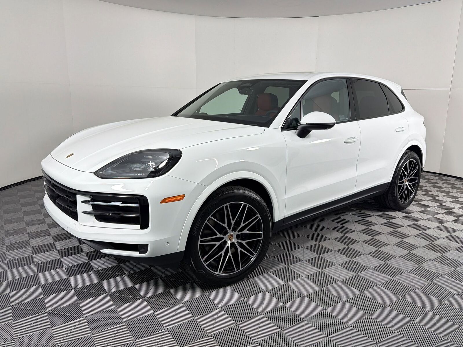 2026 PORSCHE Cayenne