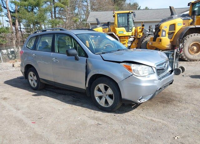 2015 SUBARU Forester