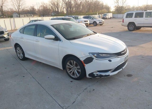 2015 CHRYSLER 200
