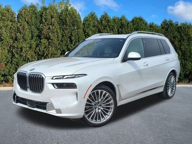 2025 BMW X7