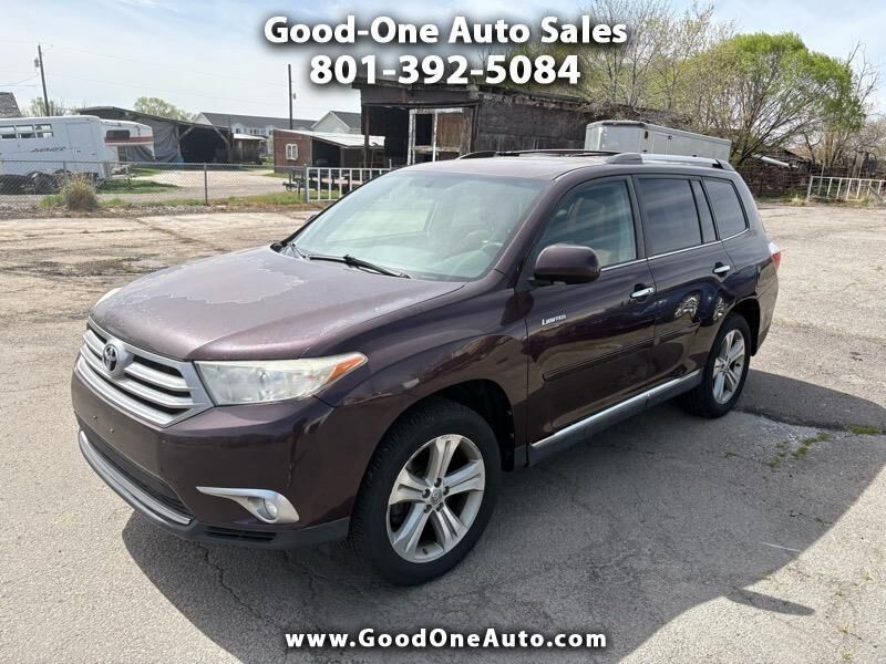 2011 TOYOTA Highlander