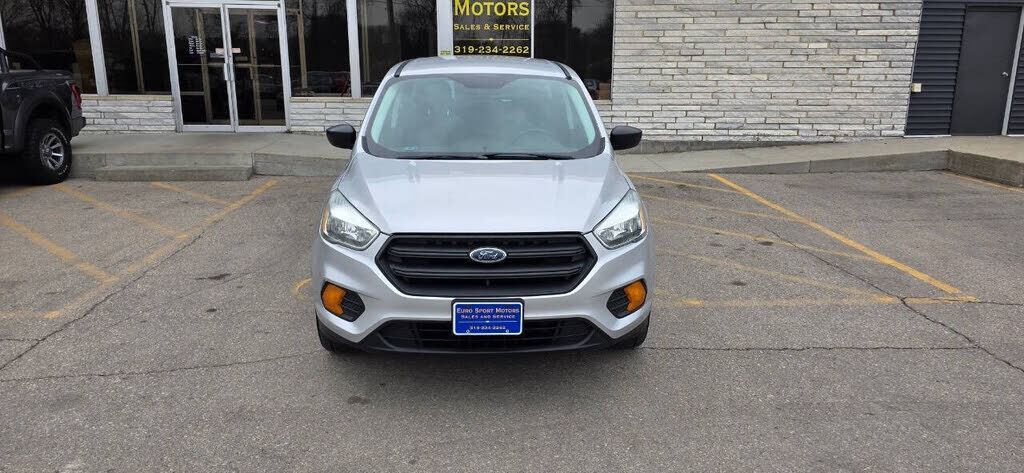 2017 FORD Escape