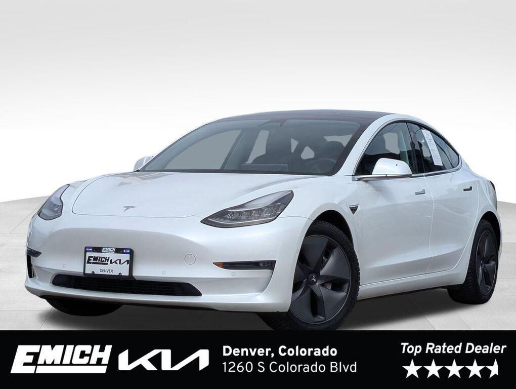 2020 TESLA Model 3