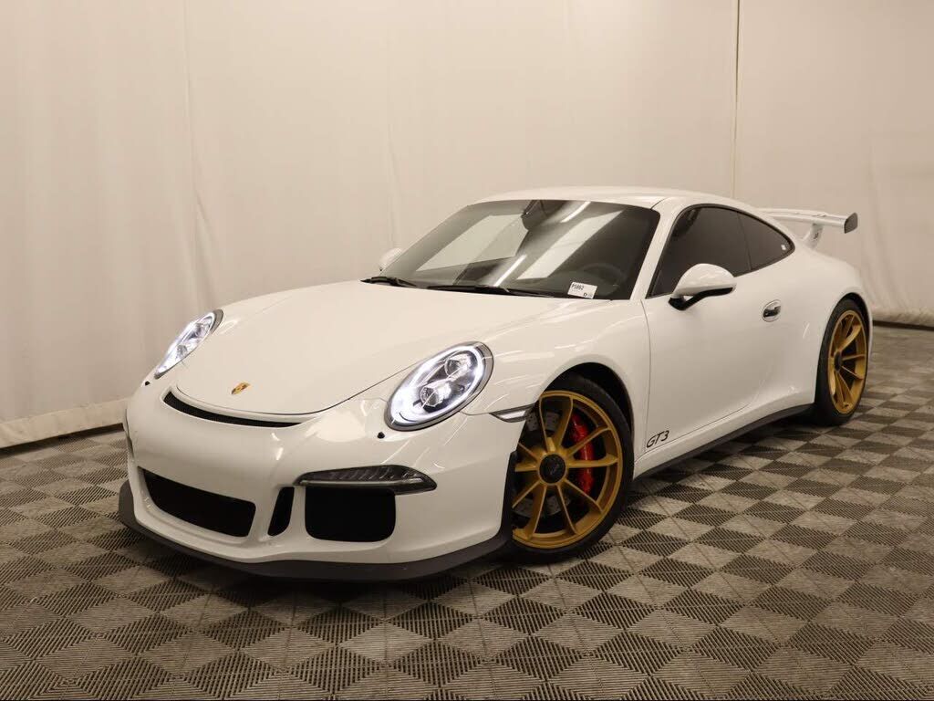 2015 PORSCHE 911