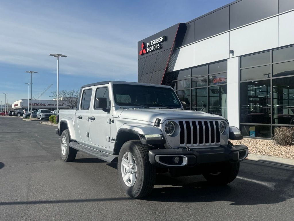 2022 JEEP Gladiator