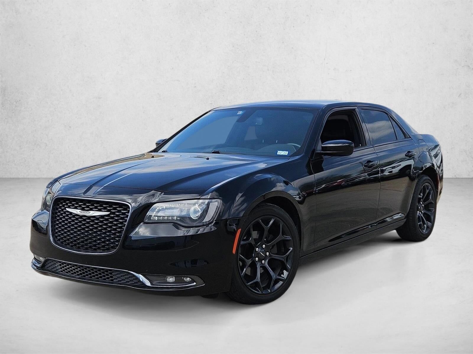 2019 CHRYSLER 300