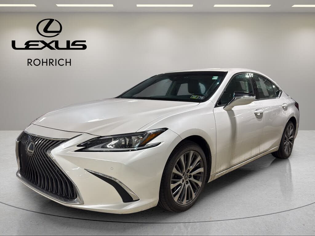 2021 LEXUS ES