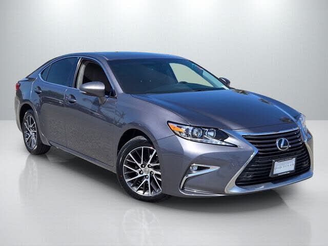 2016 LEXUS ES