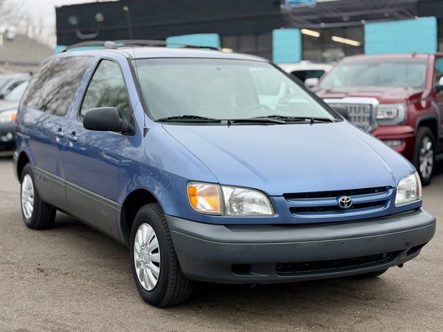2000 TOYOTA Sienna