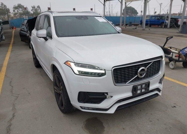 2018 VOLVO XC90
