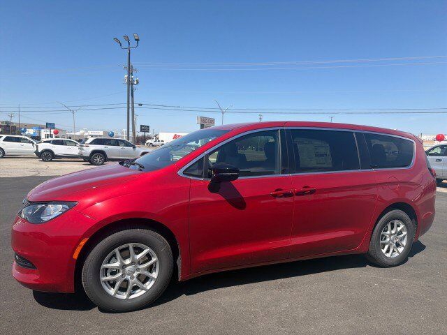 2026 CHRYSLER Voyager