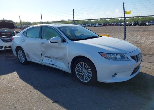 2014 LEXUS ES