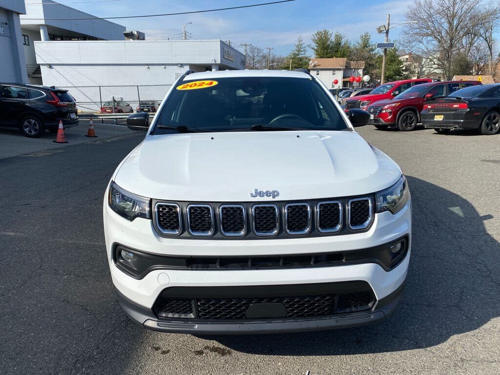 2024 JEEP Compass