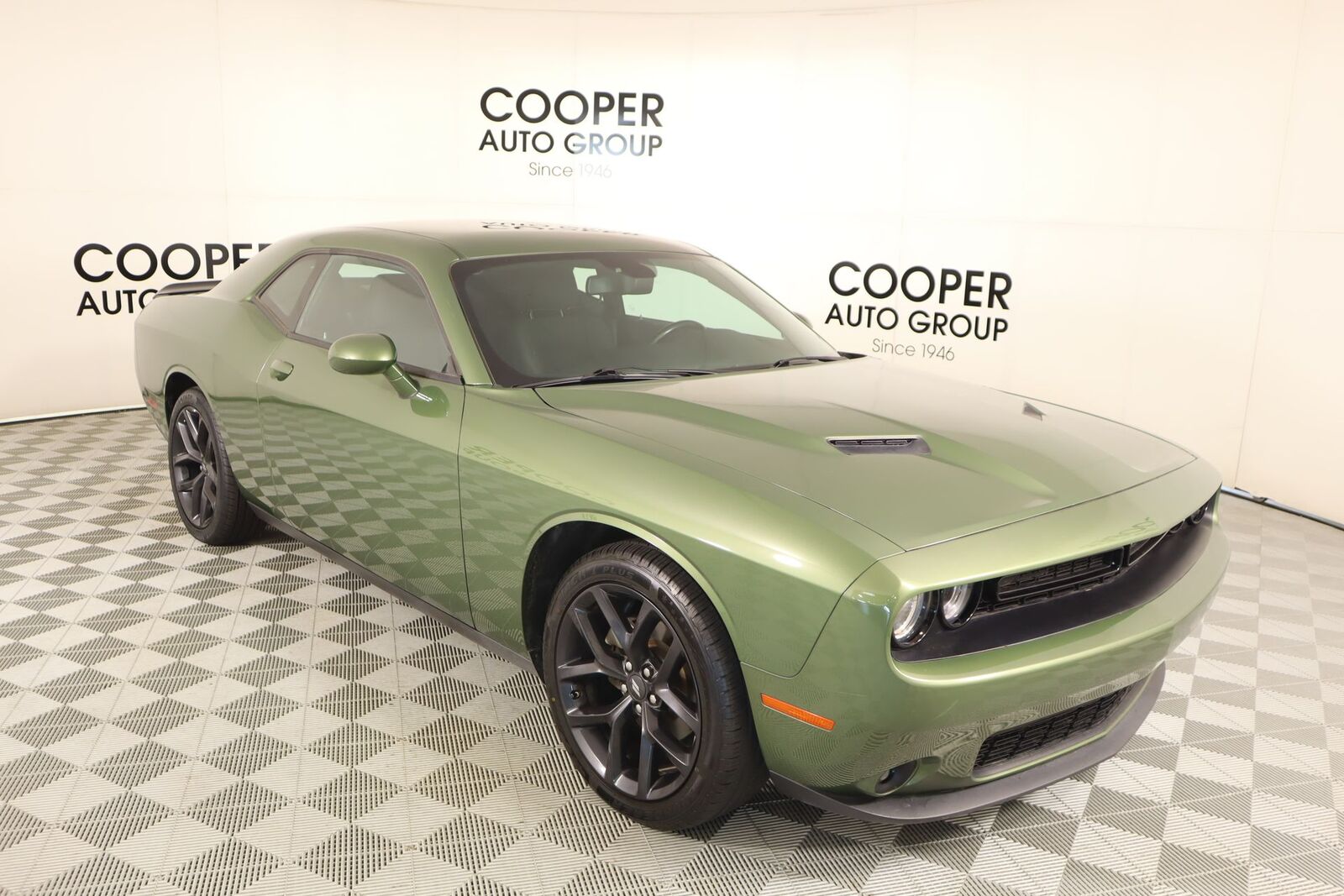 2022 DODGE Challenger