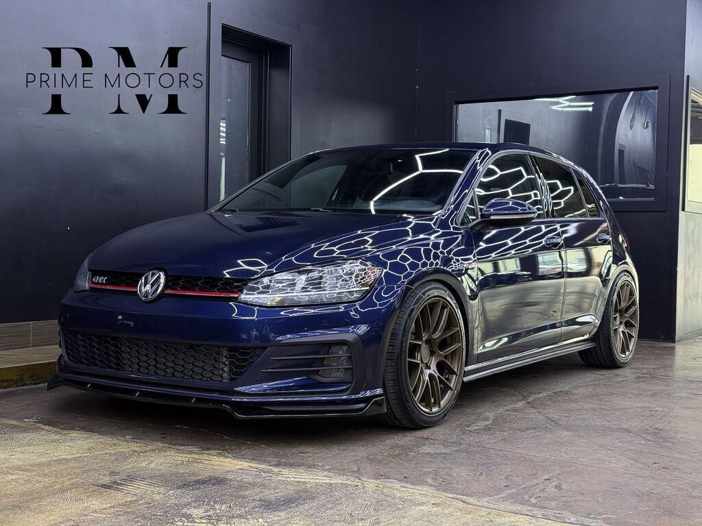 2018 VOLKSWAGEN Golf GTI